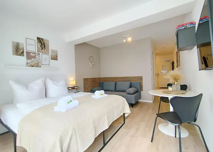 Bohotastic Apartment Fuer Bis Zu 4, Terrasse, Grill
