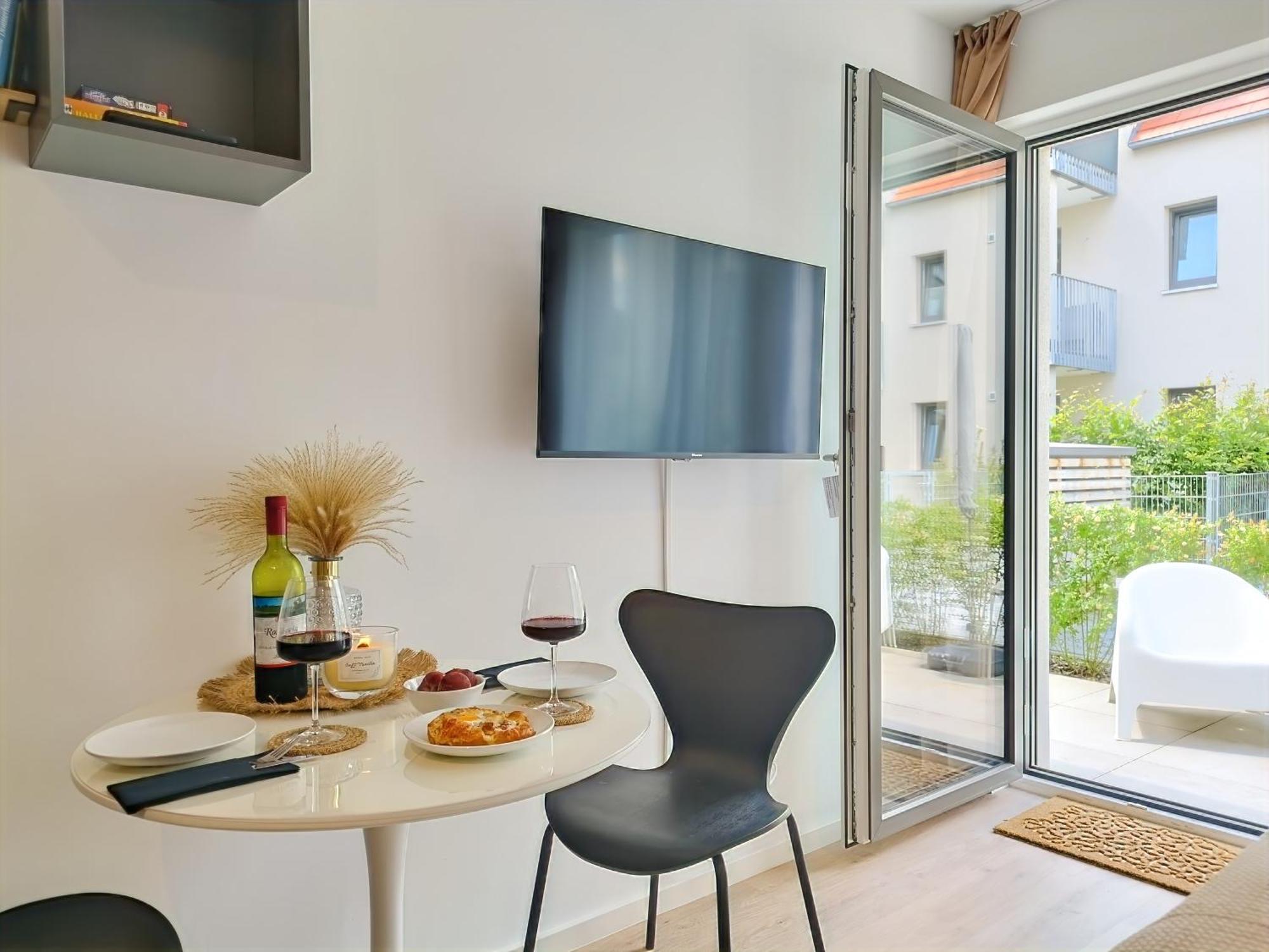 Bohotastic Fuer Bis Zu 4, Terrasse, Grill Apartment