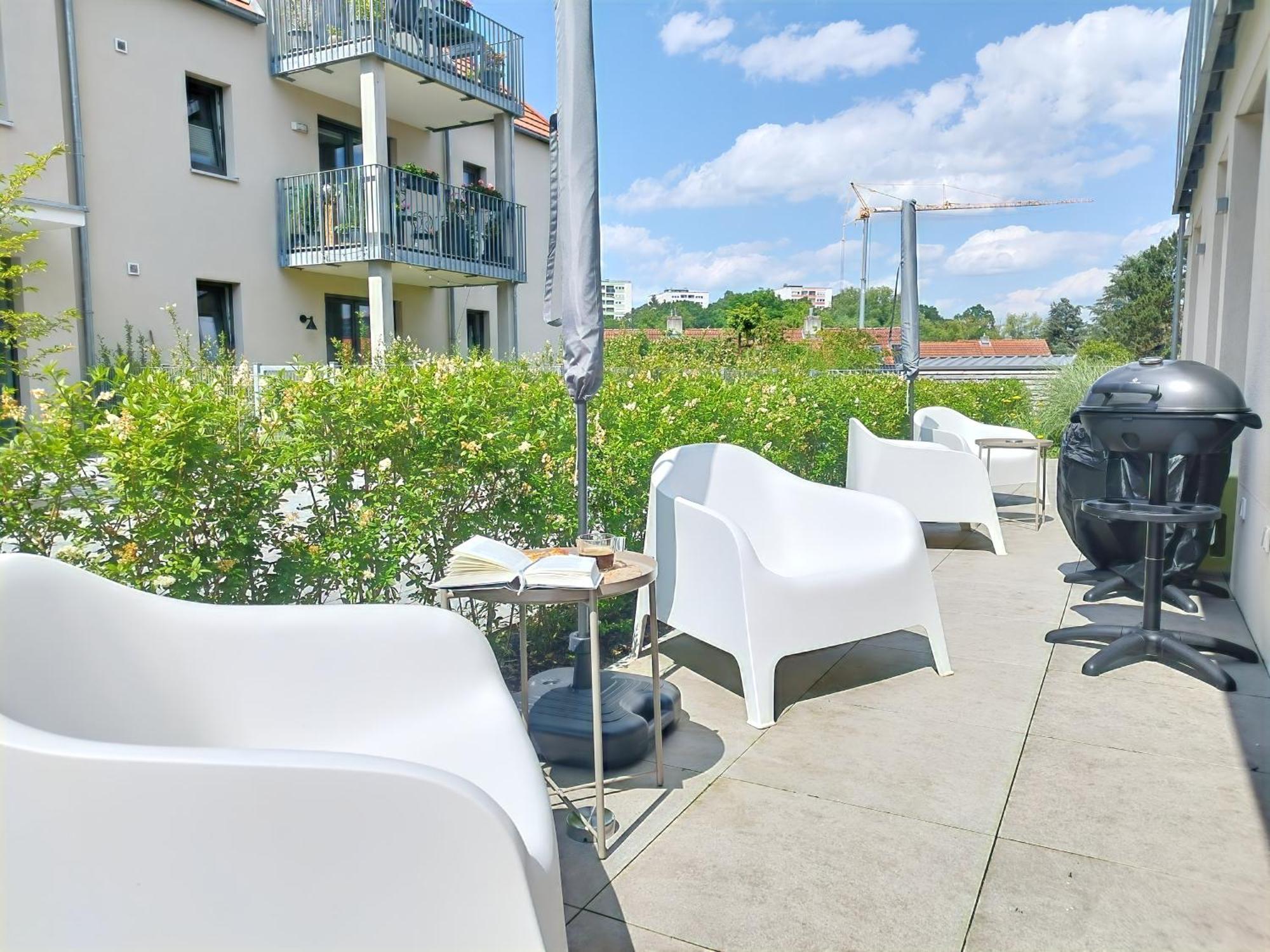 Bohotastic Fuer Bis Zu 4, Terrasse, Grill Apartment *